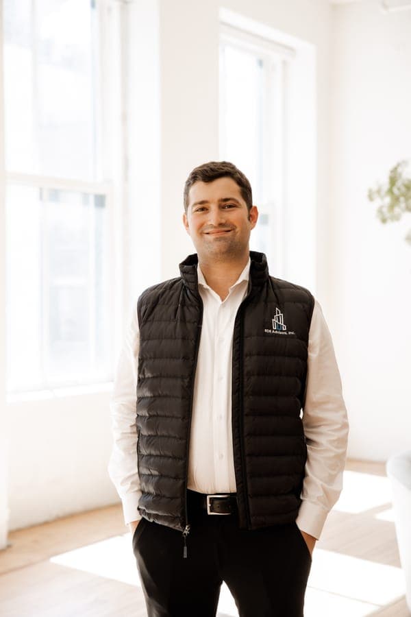 Jeremy Birns — Associate Director, RDE Advisors